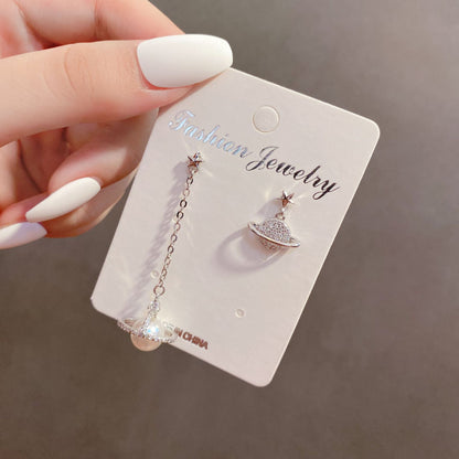 Female Simple Graceful Metal Quality Street Earrings