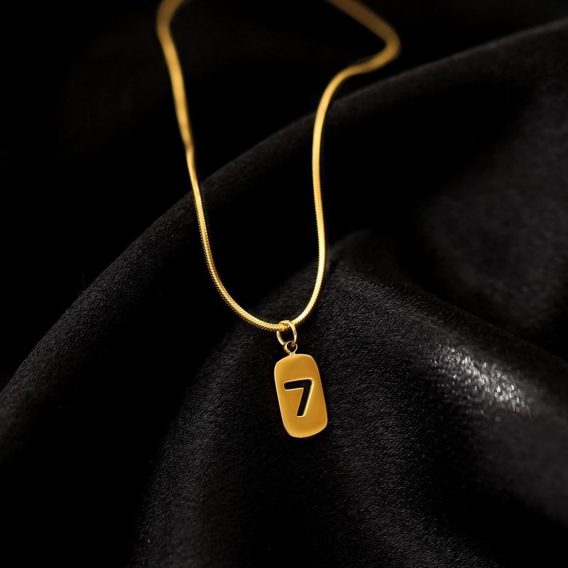 Small Gold Clavicle Chain Female Digital Necklaces