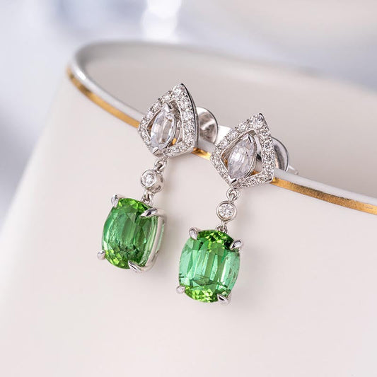 Temperamental Exquisite Imitation Green Tourmaline Fashionable Earrings