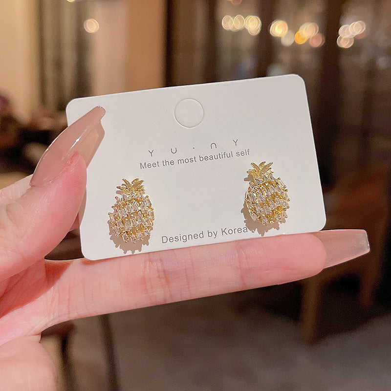 Women's Elegant Pearl High Sense Love Heart Earrings