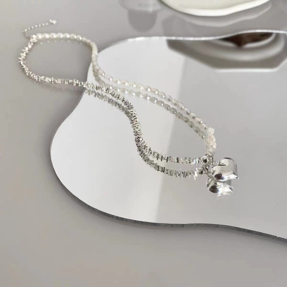 Women's Luxury Minority High-grade Clavicle Chain Block Stitching Necklaces