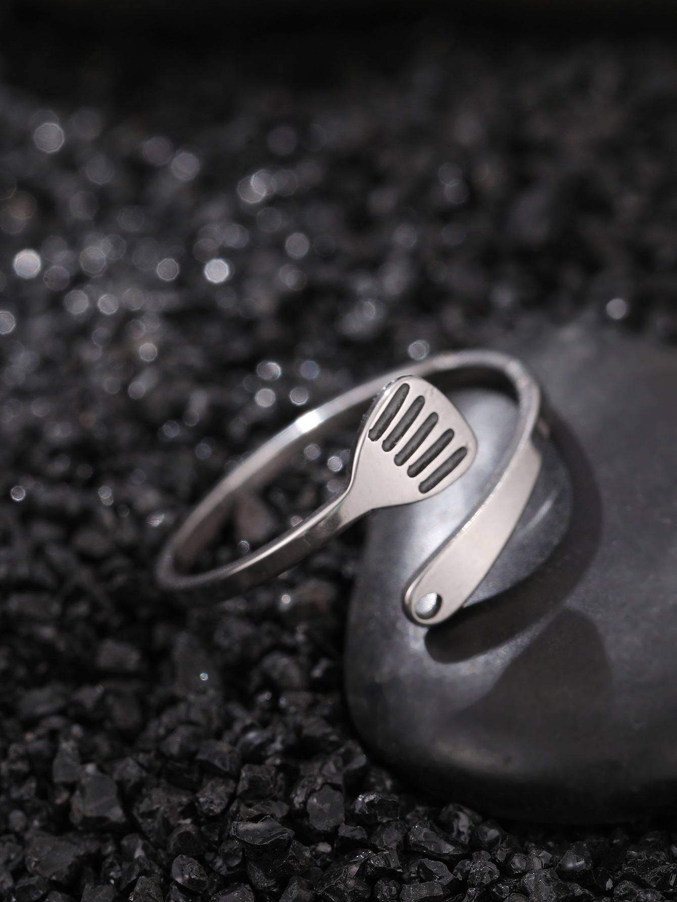 Cute Night Glow Ornament Fashion Geometric Stainless Steel Rings