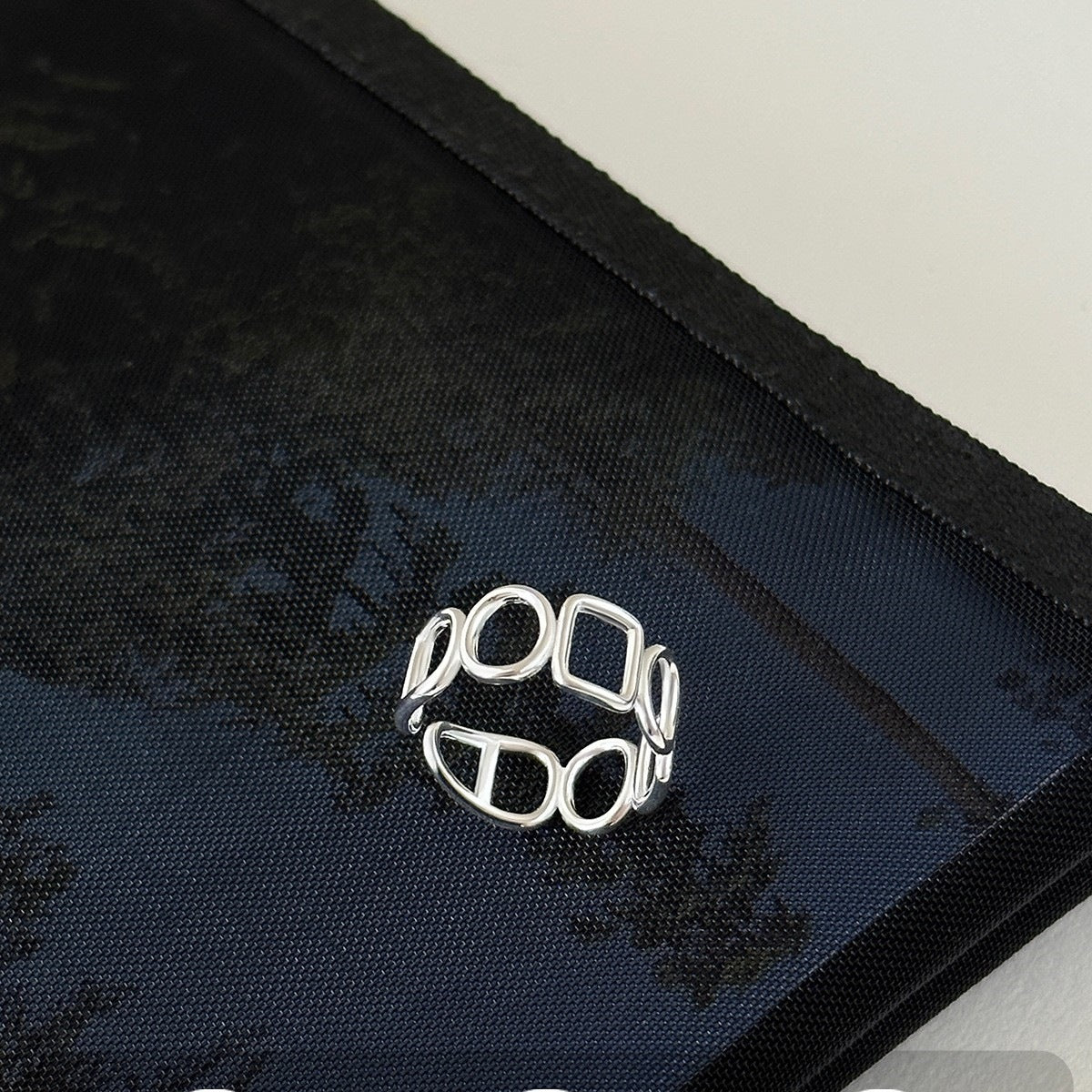 Square Female Simple Cold Style Twin Sier Opening Niche Rings