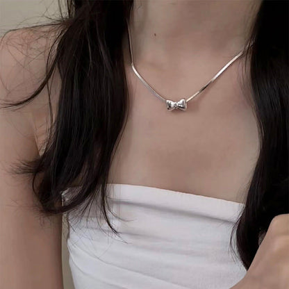 Women's Metal Design Sense Niche Retro Personality Necklaces