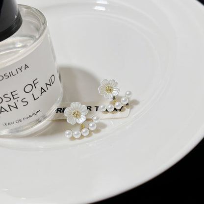 Flower Mori Style High-grade Temperament Pearl Earrings