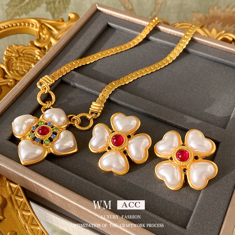 Pearl Fashion Retro Minority Design Sense Necklaces