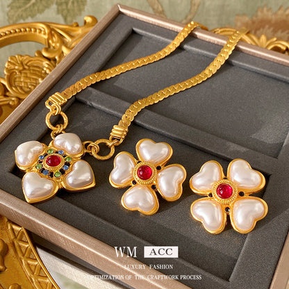 Pearl Fashion Retro Minority Design Sense Necklaces