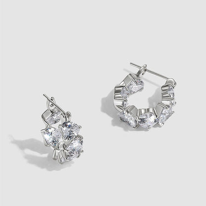 High-grade Heart-shaped Zircon Female Niche Retro Earrings
