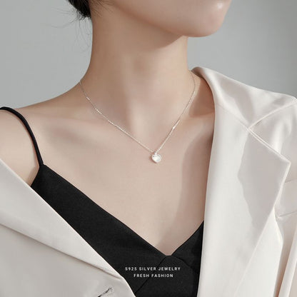 White Agate Special Interest Light Luxury Clavicle Necklaces