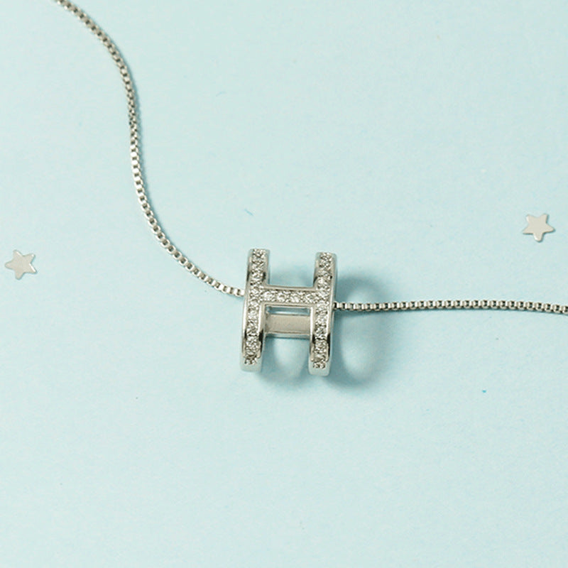 Women's Simple Personalized Letter Short Pendant Clavicle Necklaces