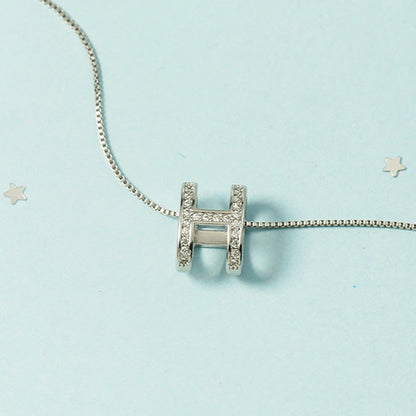 Women's Simple Personalized Letter Short Pendant Clavicle Necklaces