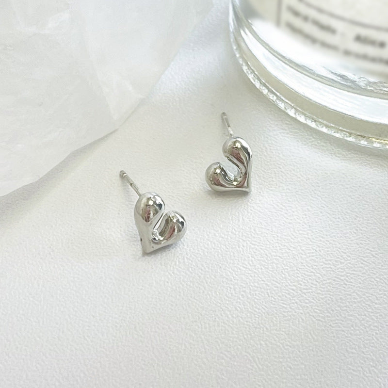 Love Shape Graceful And Petite Female Cold Earrings