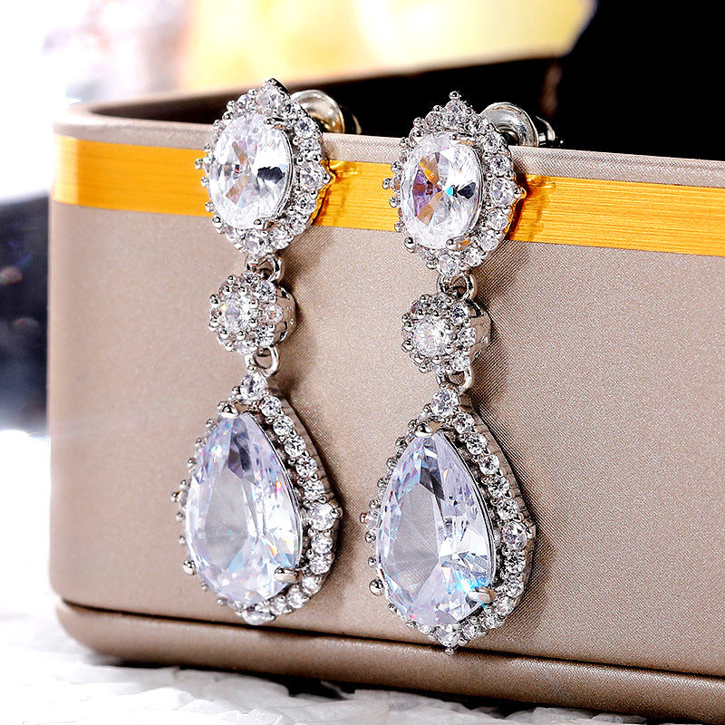 Women's Shi Temperamental Fashionable Water Drop Zircon Earrings