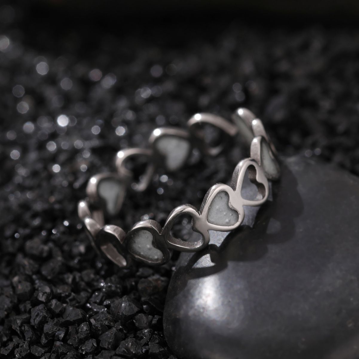 Cute Night Glow Ornament Fashion Geometric Stainless Steel Rings