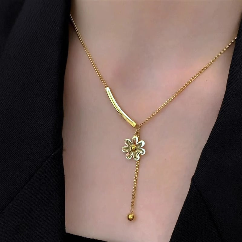 Women's No Fading Cold Style Temperamental Tassels Exquisite Clavicle Chain Necklaces