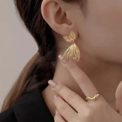 Women's Mermaid Tail Style Design Light Luxury Elegant Earrings