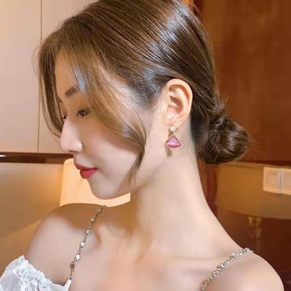 Shaped Sier Needle High-grade Feeling Graceful Cold Earrings