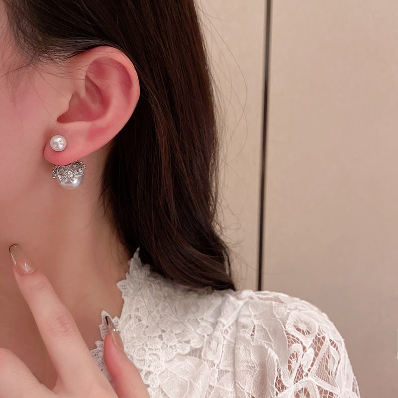 Women's French Retro One Style For Pearl Earrings