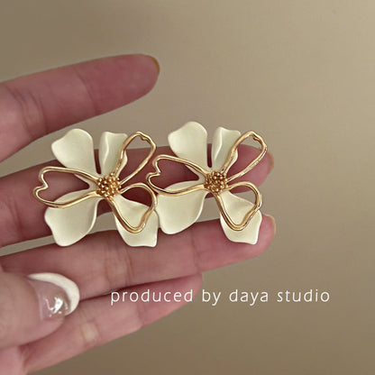 For Metal Flower Korean Exaggeration Sier Pin Earrings