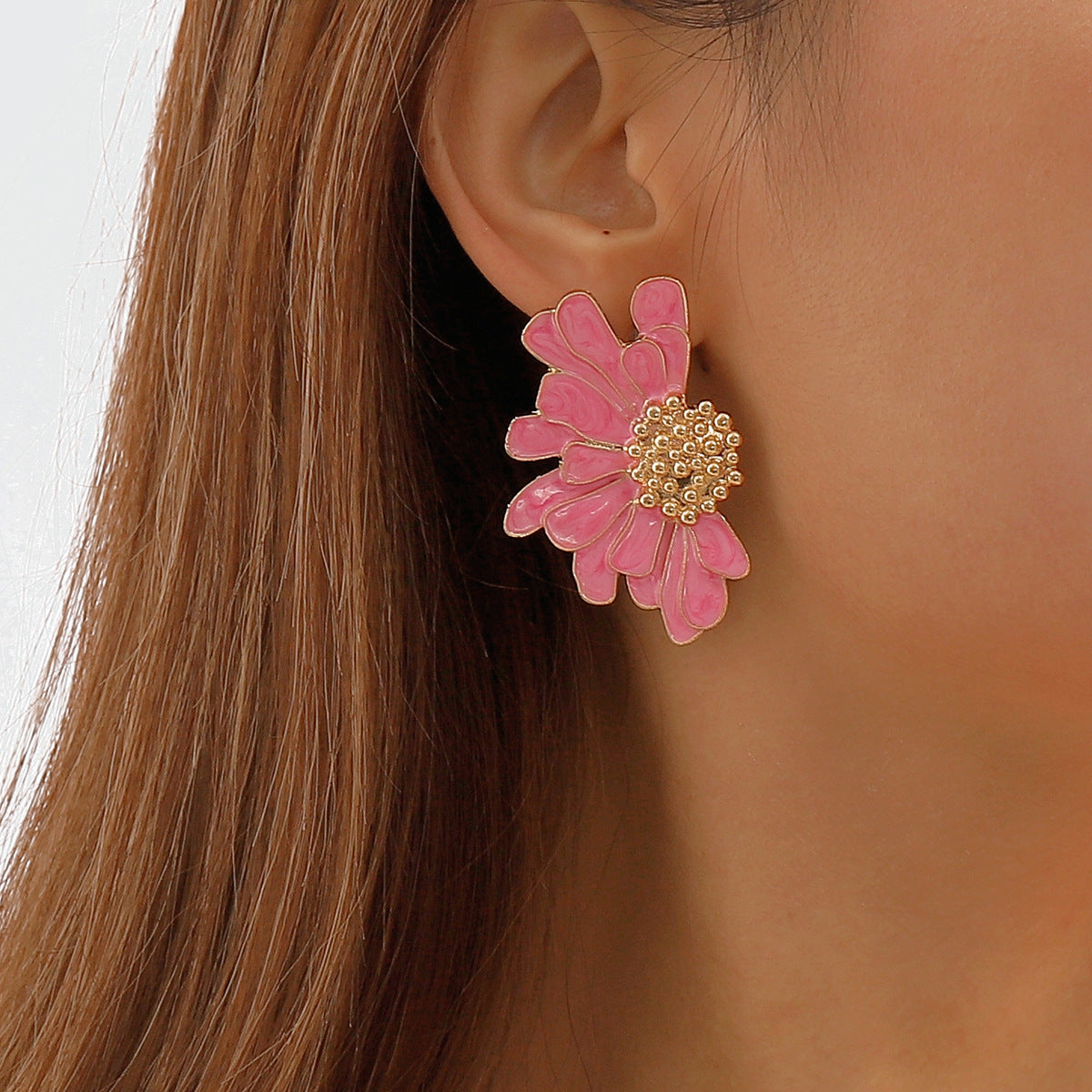 Vintage Alloy Flower Female Temperament Pattern Earrings
