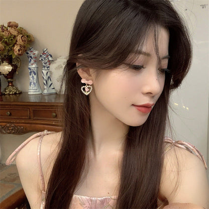 Needle Fresh Love Pearl Female Rose Earrings