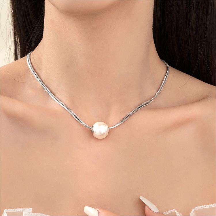 Women's Double Layer Twin Large Pearl Niche Design Necklaces