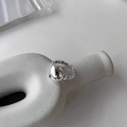 Irregular Concave Female Design High Sense Simple Rings