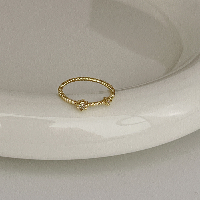 Sier Female Design Light Luxury Index Rings