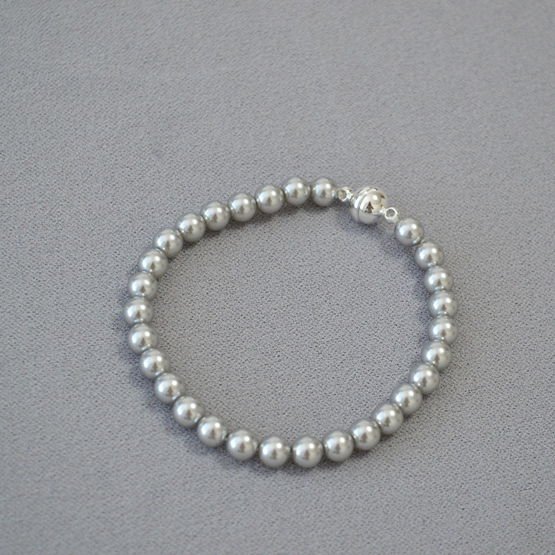 Women's Circle Highlight Imitation Pearl Magnetic Buckle Sweater Necklaces