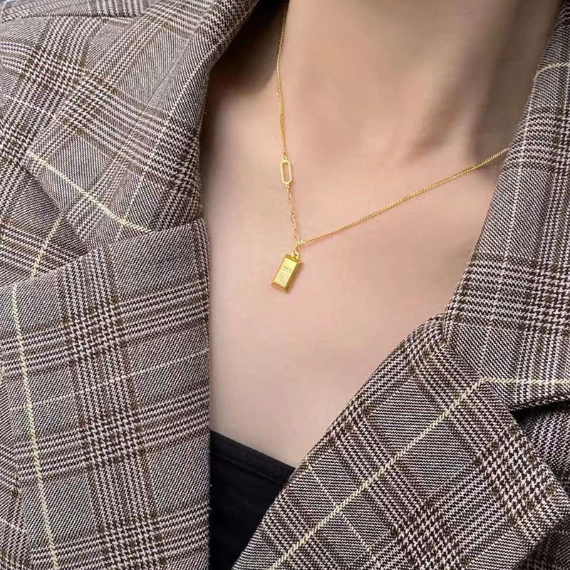 Small Gold Bar Female Pendant Titanium Necklaces