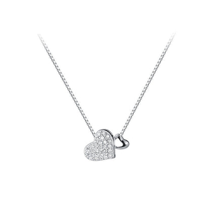 Women's Fresh Sweet And Diamond Mounted Love Necklaces