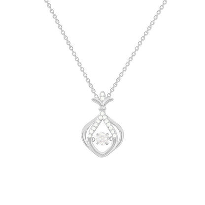 Women's Light Luxury Accessories High-grade Pendant Niche Design Clavicle Necklaces