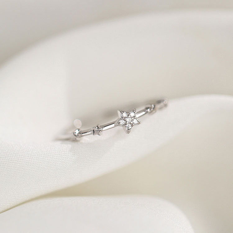 Zircon Female Cold Wind High Sense Rings