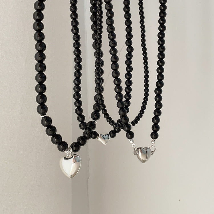 Women's Stringed Pearls Metal Heart Design Sense Niche Retro Necklaces