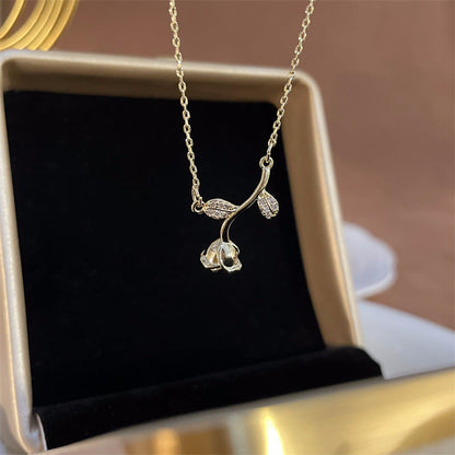 Women's & Men's & Sweet Cool Flower Stars Heart For Niche Design Clavicle Necklaces