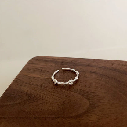 Heart Female French Retro Minority Design Sense Rings