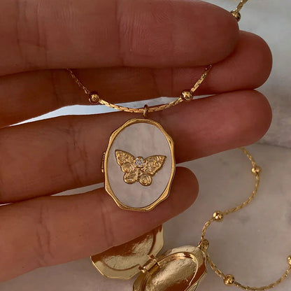 Casual Butterfly Shell Album Vintage Openable Necklaces