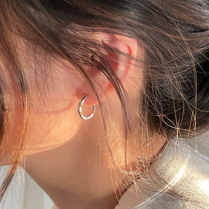 Women's High Sense Design Ear Simple Clip Earrings