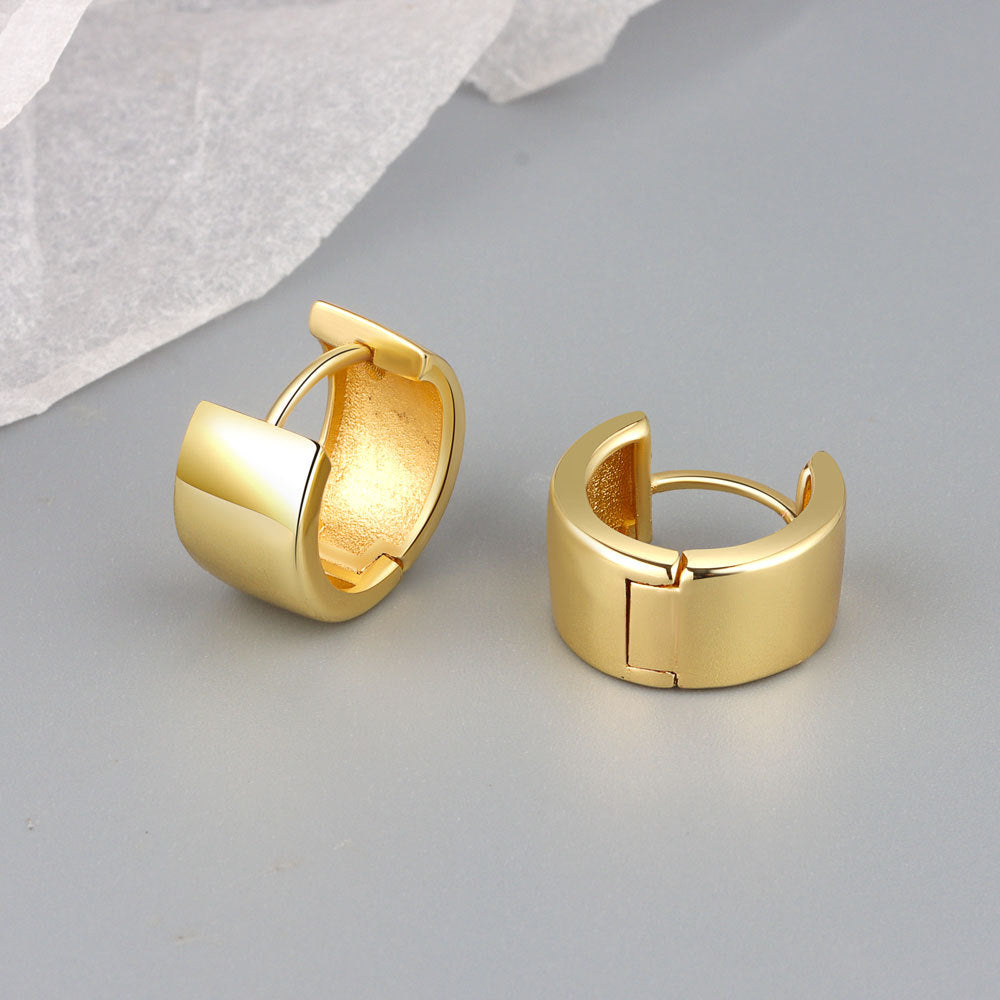 Women's Gold Glossy Circle Shape Personalized Ear Earrings
