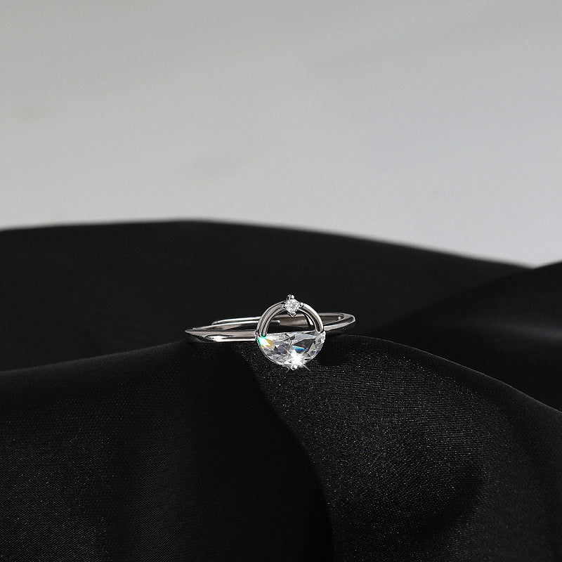 One Wang Female Niche Design Geometric Rings