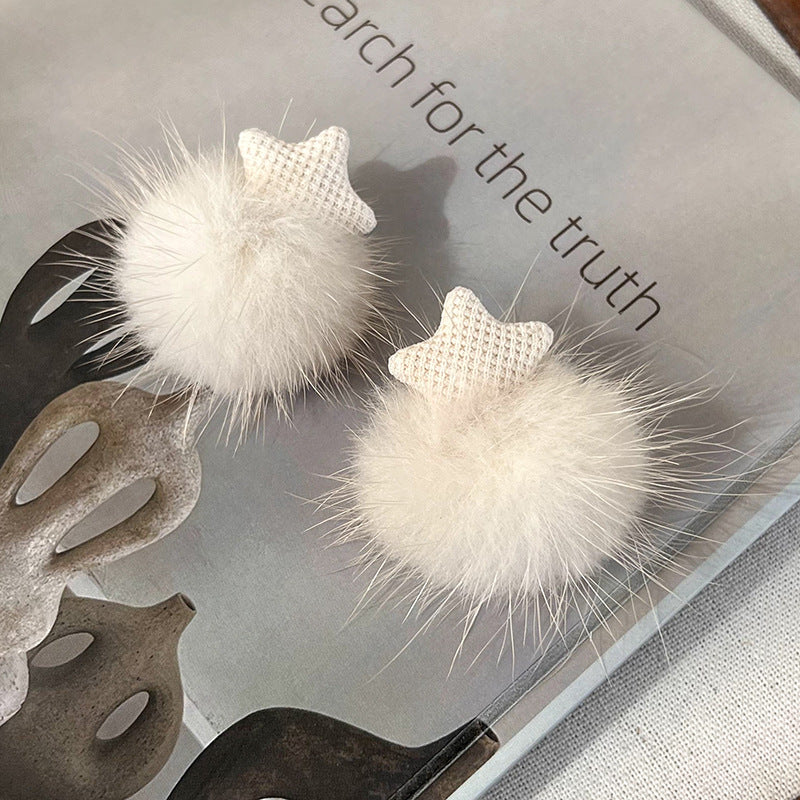 Ear Female Design Five-pointed Hair Ball Earrings