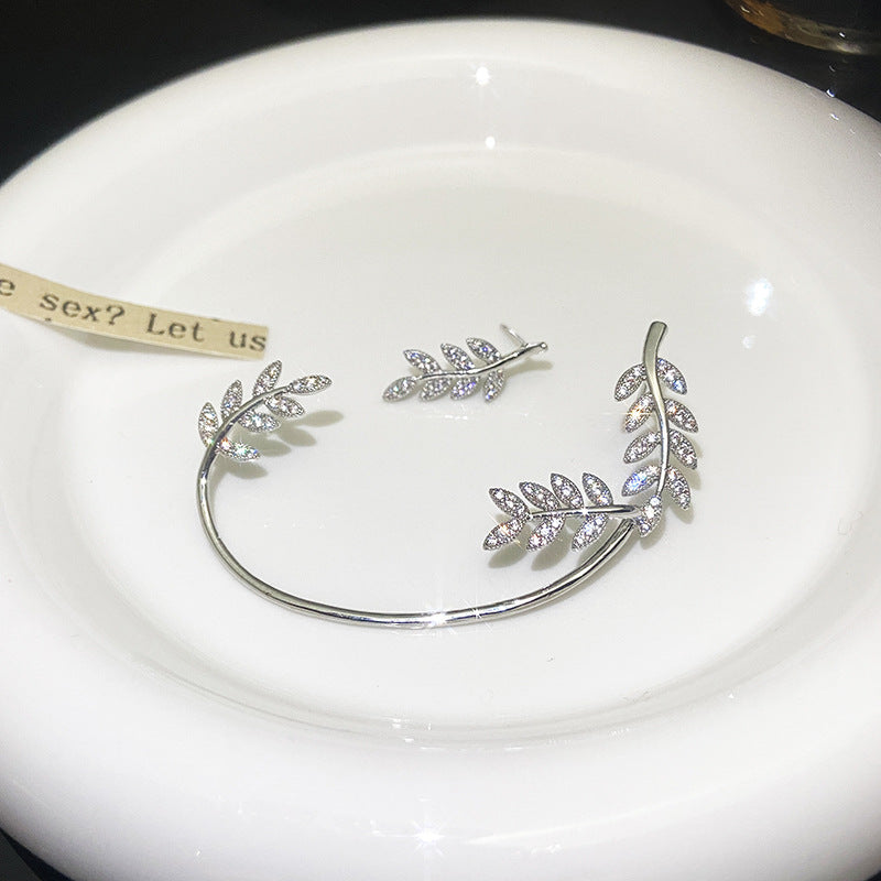 Women's Willow Leaf Ear Hanging Clip Integrated Earrings