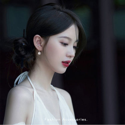 Women's Ear Mild Luxury Retro Elegant Personality Fashion French High Earrings