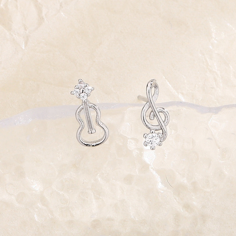 Women's Musical Note Violin Hollow Ear Unique And Exquisite Earrings