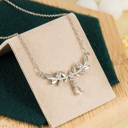 Luxury Minority Senior Cold Wind Leaves Water Drop Clavicle Necklaces