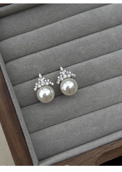 Women's Ice Queen Sier Pearl Design Clavicle Chain High Necklaces