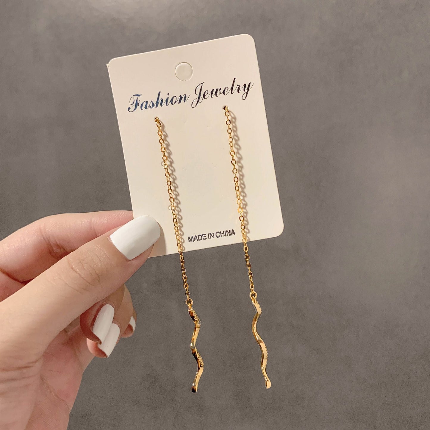 Female Simple Graceful Metal Quality Street Earrings