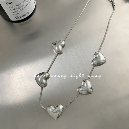 Cold Style Sier Love Female Temperament Heart-shaped Collarbone Necklaces