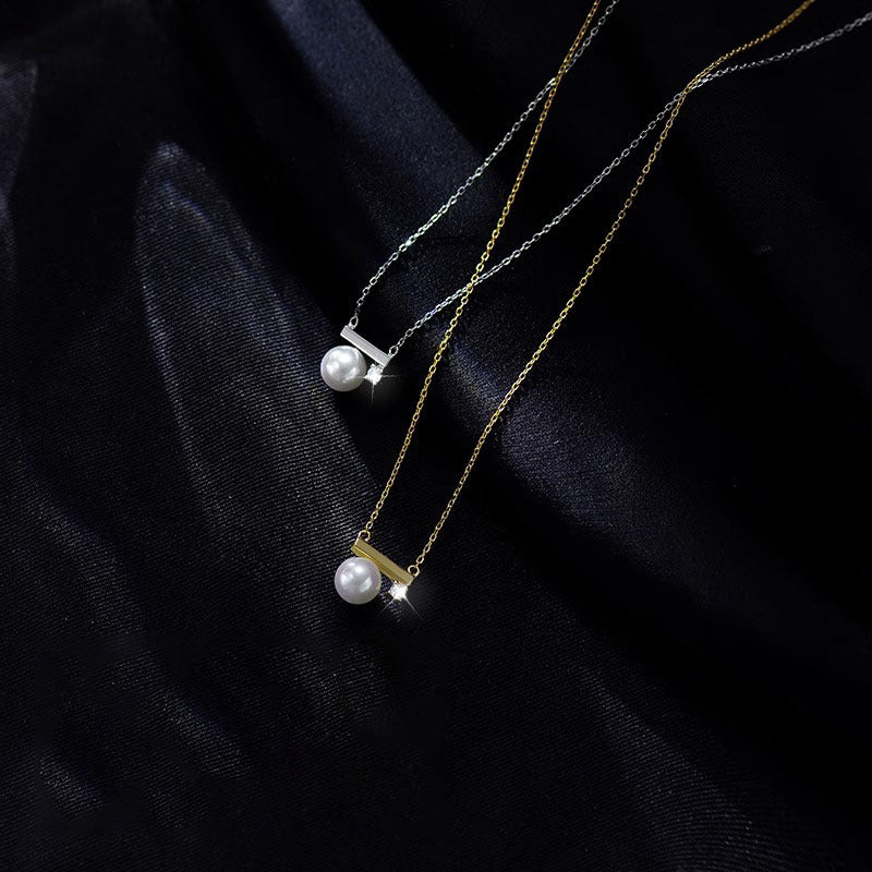 Women's Design Balance Beam Pearl Summer Collarbone Light Luxury Titanium Necklaces