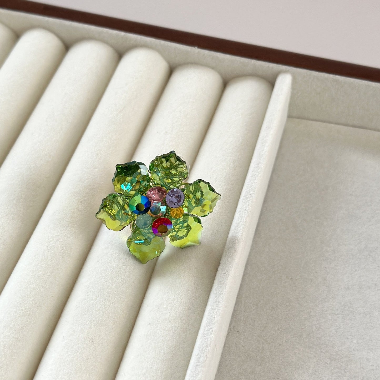 Women's Exaggeration Crystal Flowers Light Luxury High-grade Earrings